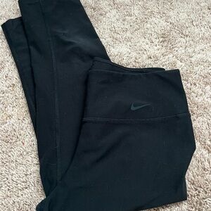 Black nike leggings